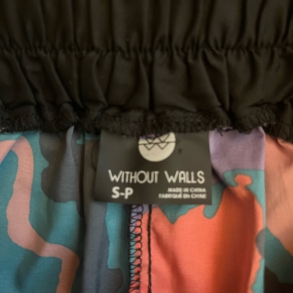 Without Walls 80s-Print Athletic Shorts - Picture 4 of 4